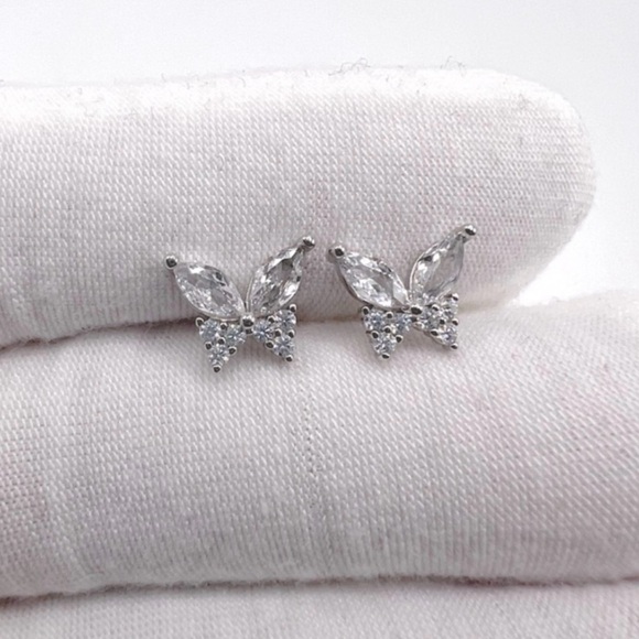 Jewelry - .925 Sterling Silver Butterfly Cz Earrings